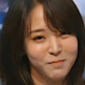 Meet your Posher, Moonbyul.